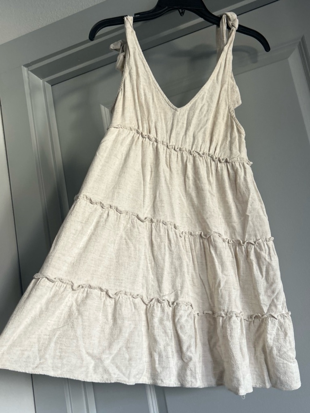 Petal & Pup Cream Tiered Tie-Shoulder Sundress